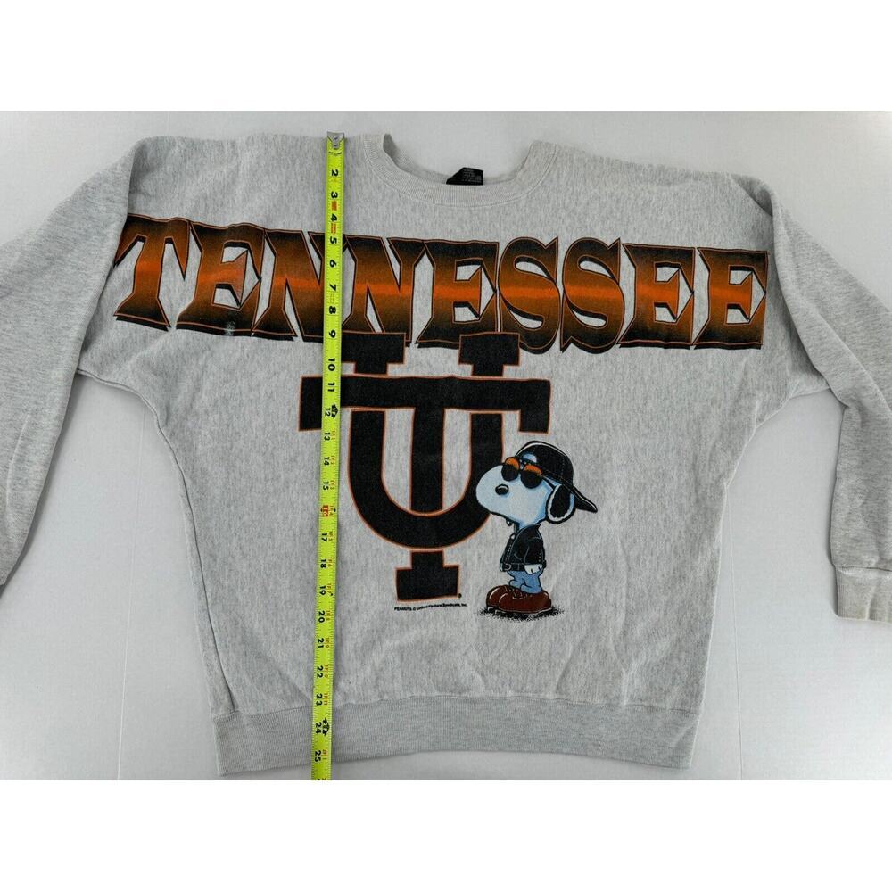 Vtg 90s Tennessee Vols Volunteers Sweatshirt Sz L Snoopy Grey Garment Graphics​ - Picture 11 of 16